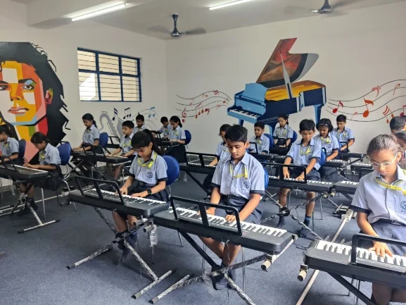 Best School for Science and Commerce in Gurgaon